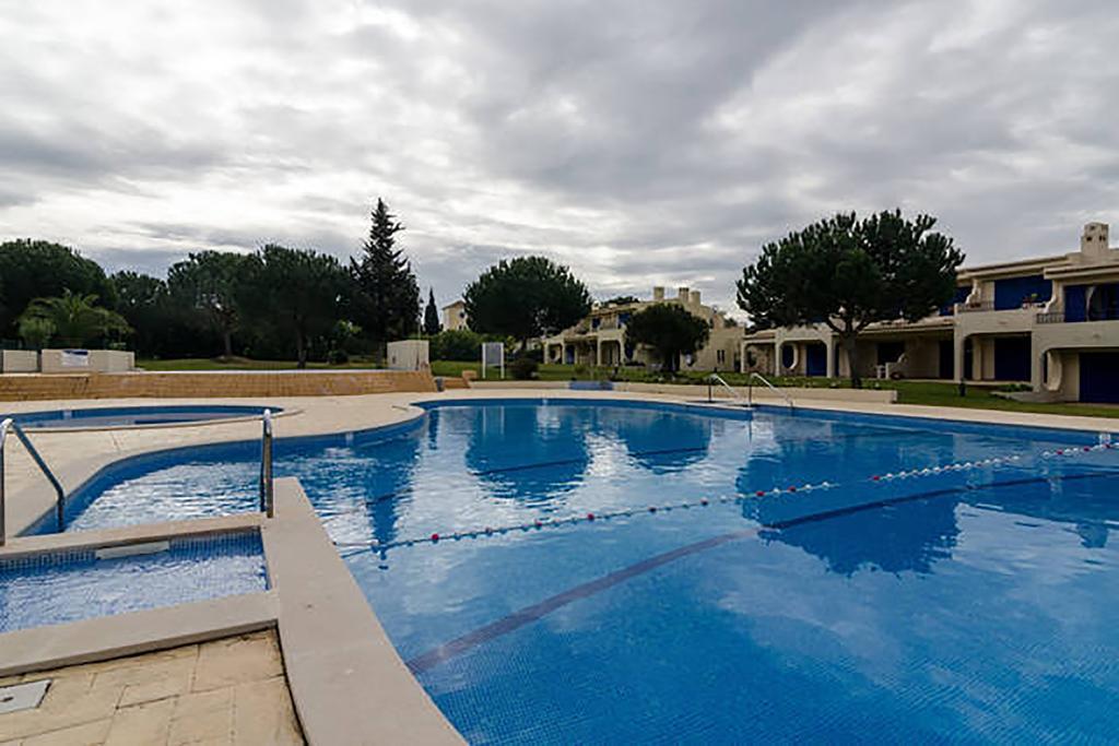 Apartamentos Clube Da Bemposta Alvor Exterior photo