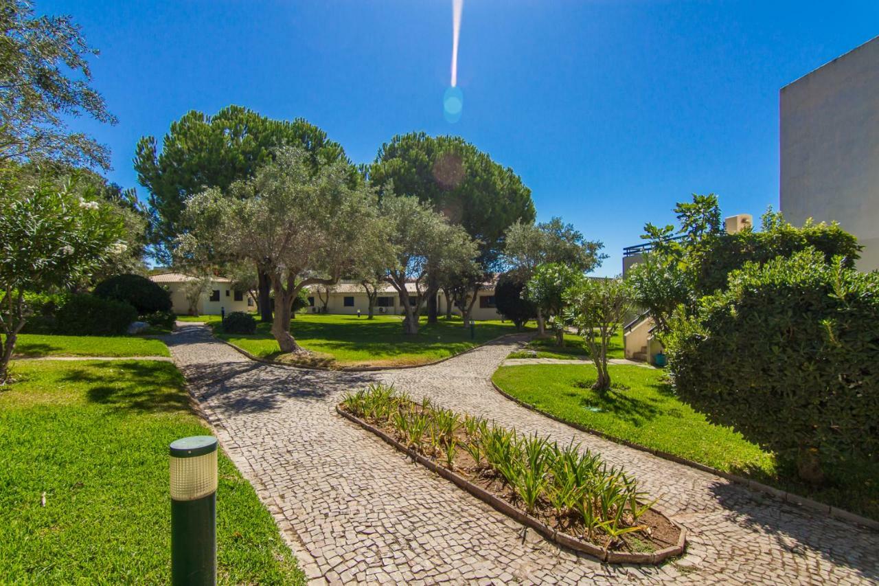 Apartamentos Clube Da Bemposta Alvor Exterior photo